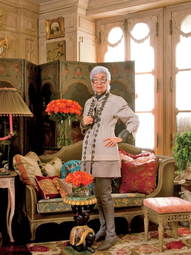 Iris Apfel: A Colorful Legacy of Style and Inspiration, passes away at 102